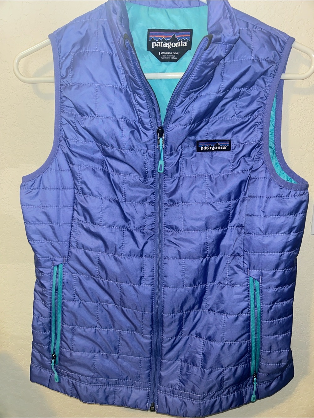 Patagonia Quilted Vest in Lavender with Teal Trim